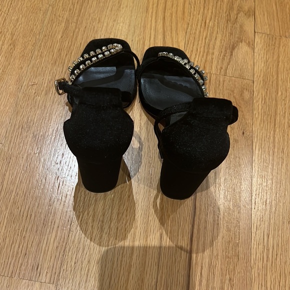 Beautiful sandro heel with embellishment - Picture 3 of 3